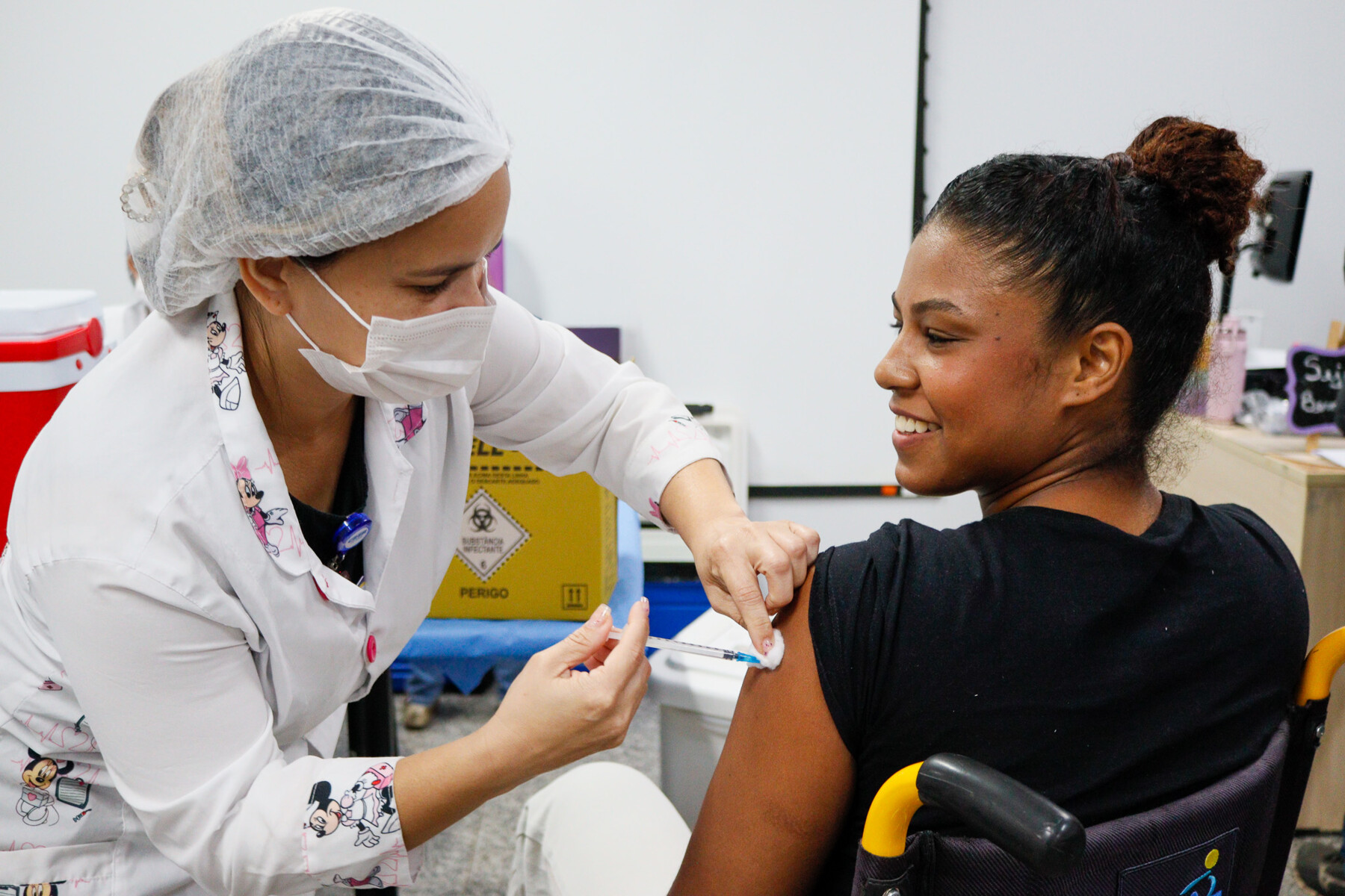 Colaboradores do Crer receberam imunização contra influenza.jpg